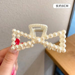 Pearl Hair Barrette